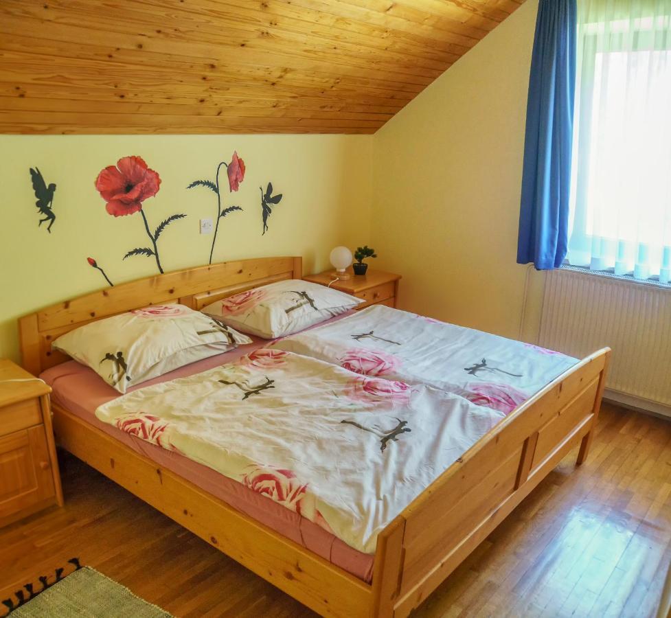 Apartments Zakrasnik Škofja Loka Екстериор снимка