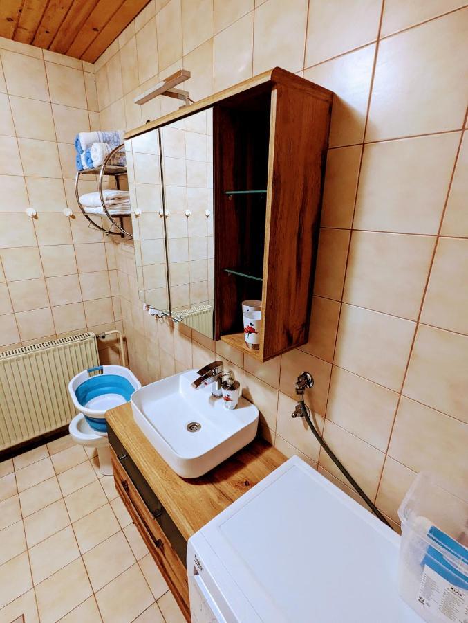 Apartments Zakrasnik Škofja Loka Екстериор снимка